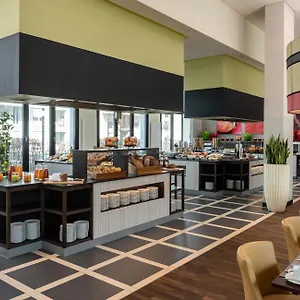 4* Hotel Leonardo Royal